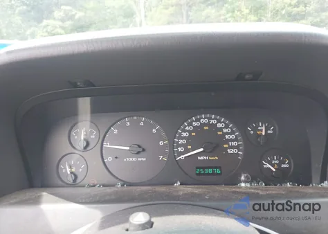 1999 Jeep Grand Cherokee Laredo from USA, damaged, VIN 1J4GW58S3XC505985